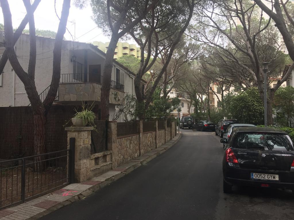 Apartamentos Piscis 普拉加德阿罗 外观 照片