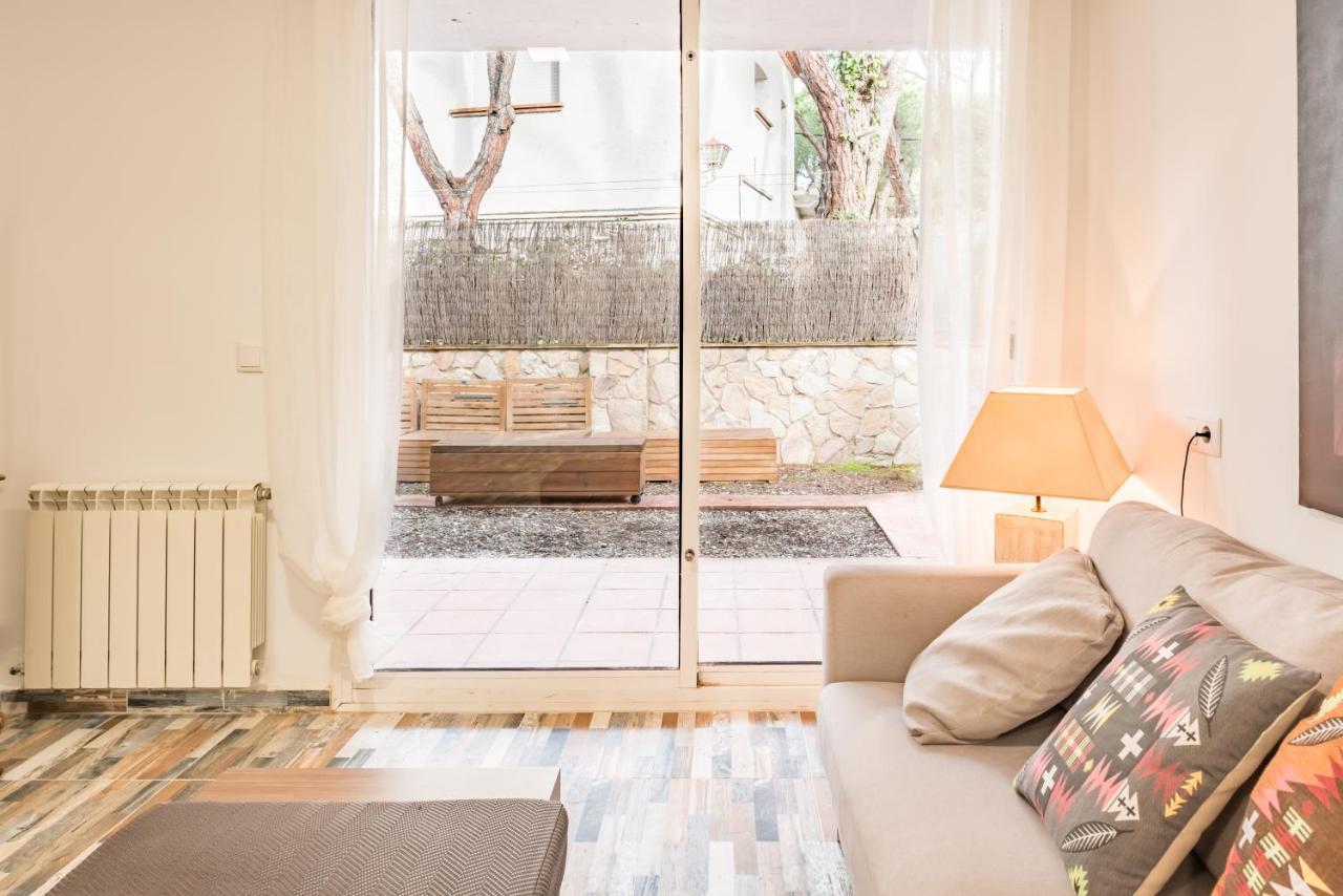 Apartamentos Piscis 普拉加德阿罗 外观 照片